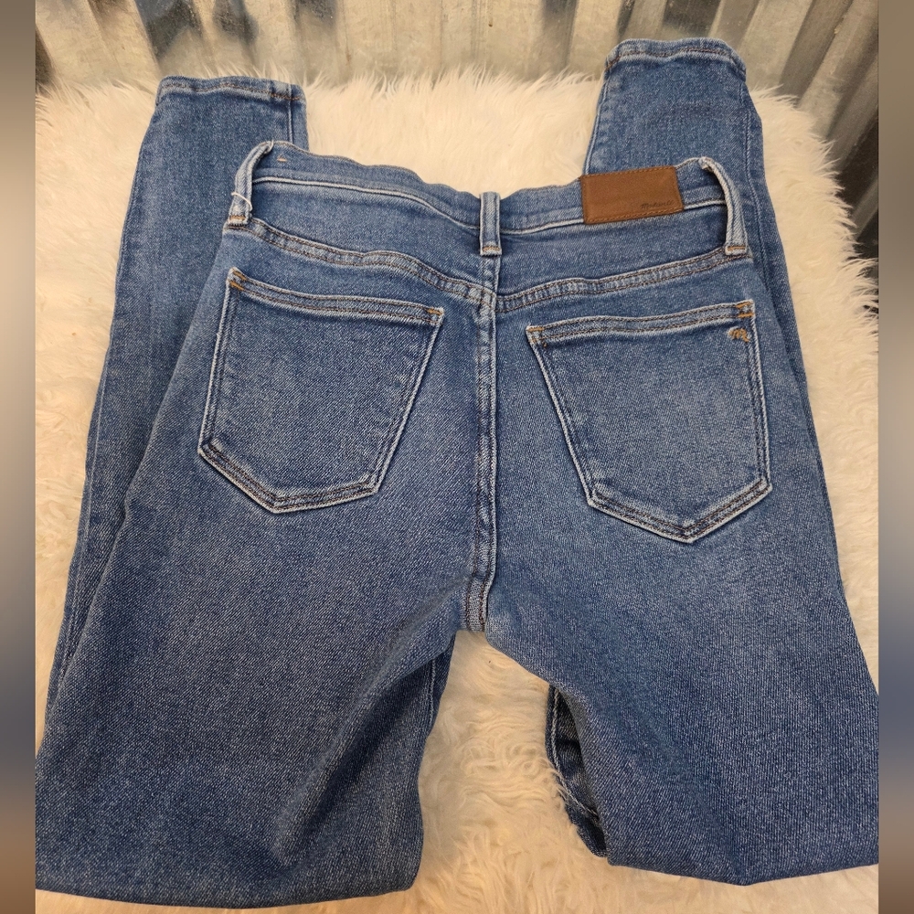 Madewell Midrise 9" Light Blue Skinny Jeans - Picture 3 of 7